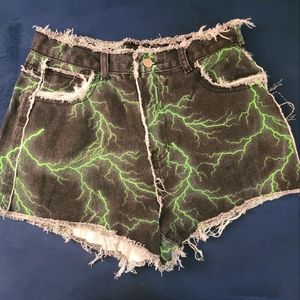 Green lightning shorts